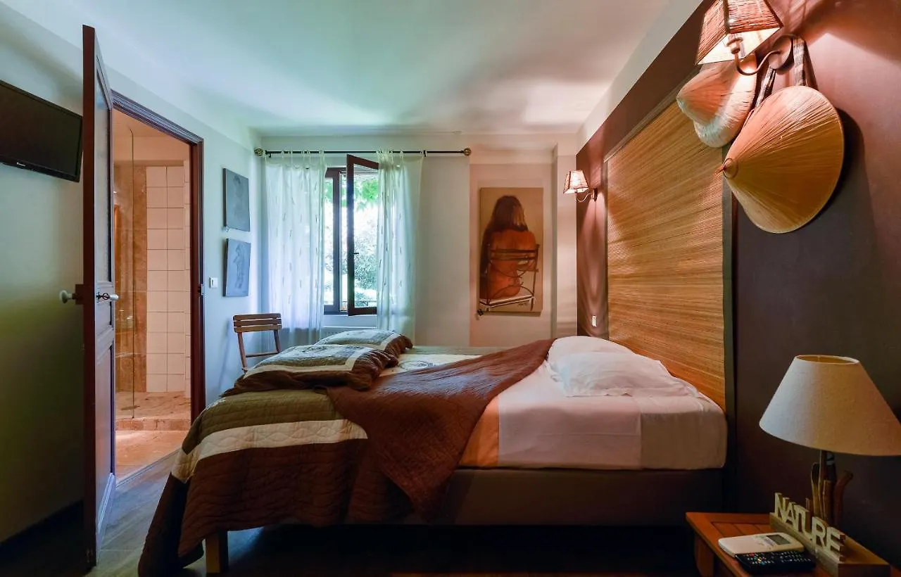 Hotel Mas Vidau Porte Des Alpilles Saint-Étienne-du-Grès 法国