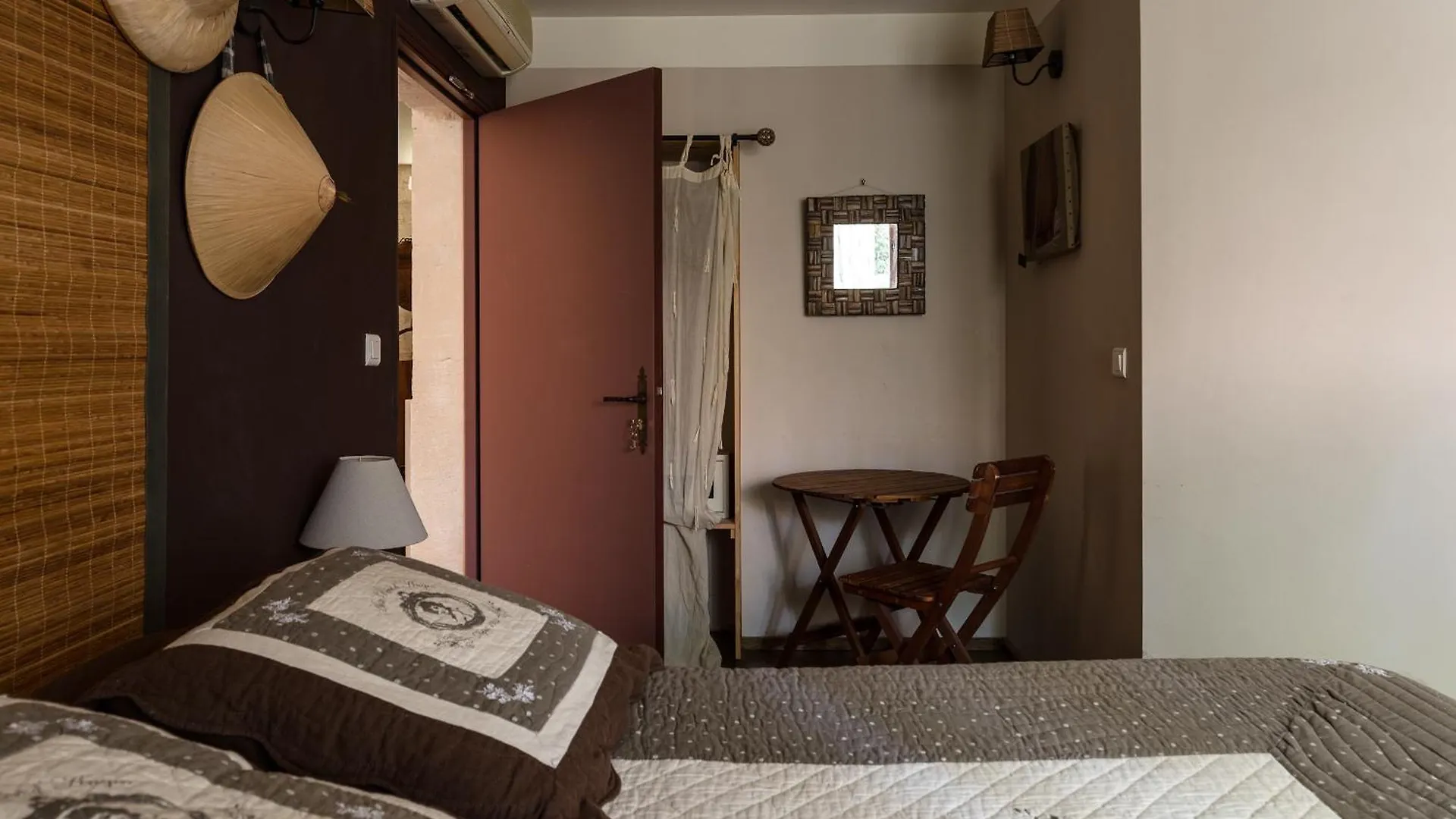 Hotel Mas Vidau Porte Des Alpilles Saint-Étienne-du-Grès